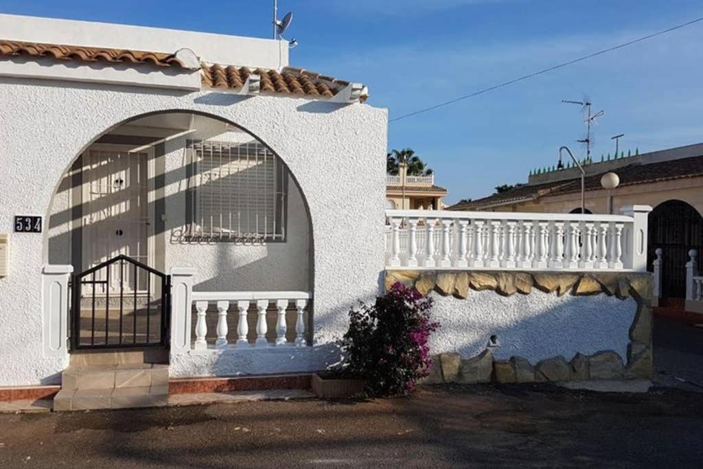 Pretty Villa With Private Pool Los Alcázares Eksteriør billede